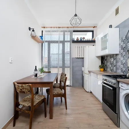 Apartament Z Hejnalem W Sercu Piotrkowskiej